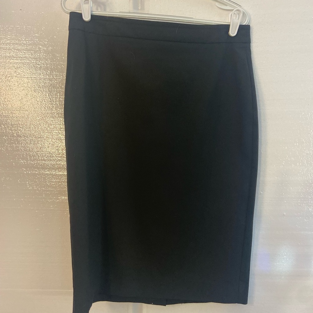 Lands End Black pencil skirt size 8 lined. NWOT
